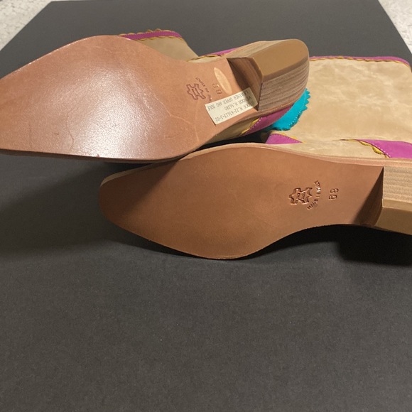 New VTG Biondini Beaded Suede Southwestern Boot Made in Italy Size 6 - Picture 4 of 11